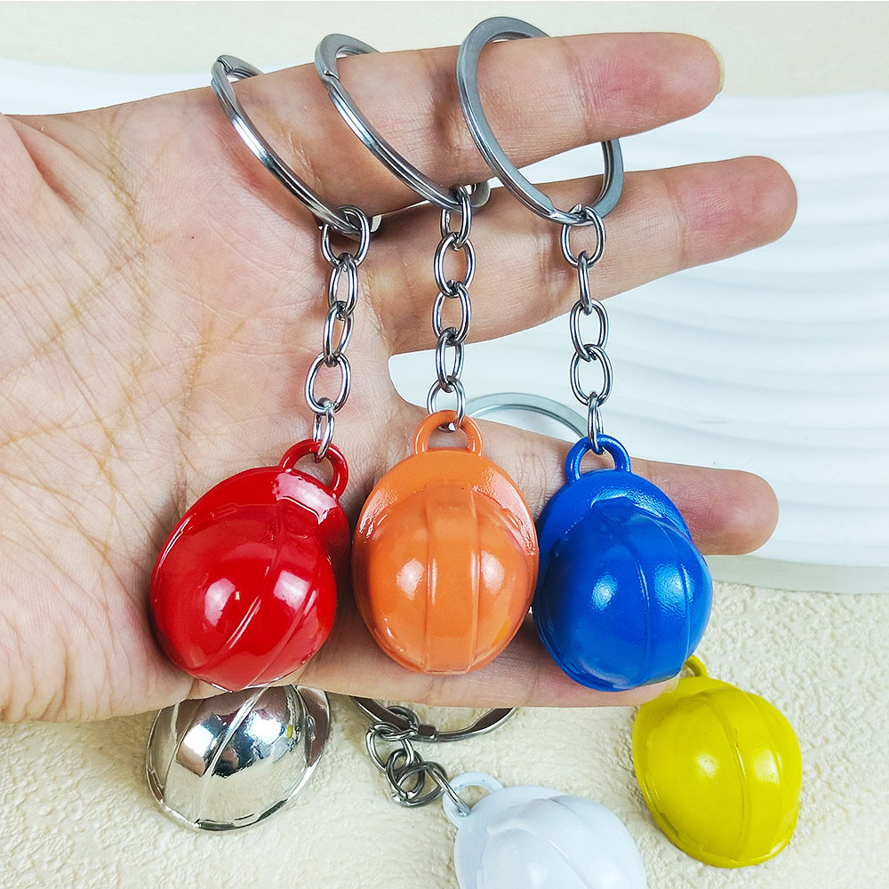 Creative Hard Hat Keychain Min - Heavy Equipment Key Ring recension och pris