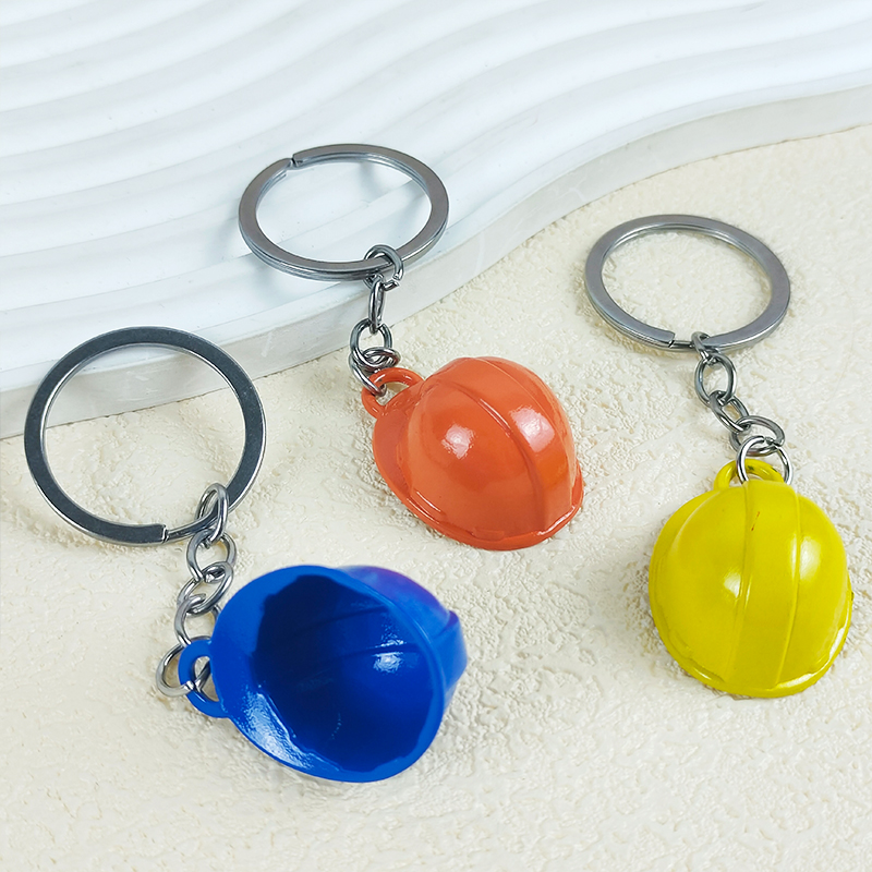 Creative Hard Hat Keychain Min - Heavy Equipment Key Ring recension och pris